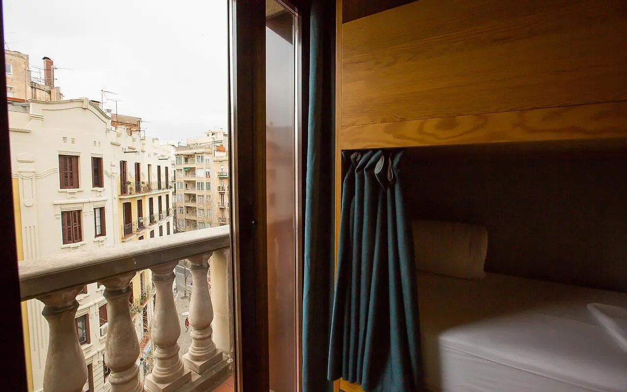 Yeah Barcelona Hostel