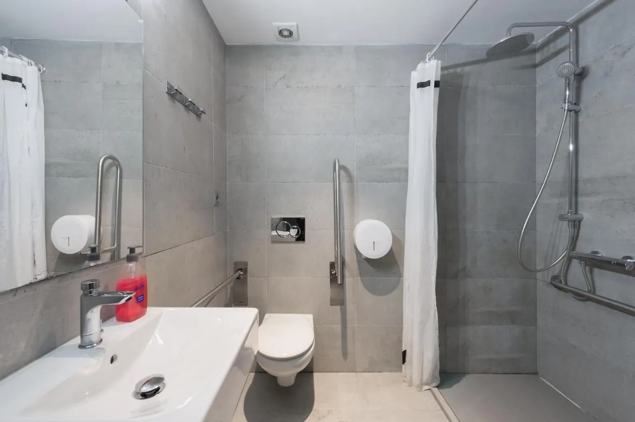 Yeah Barcelona Hostel 0*,