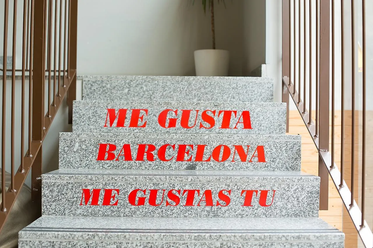 Yeah Barcelona Hostel